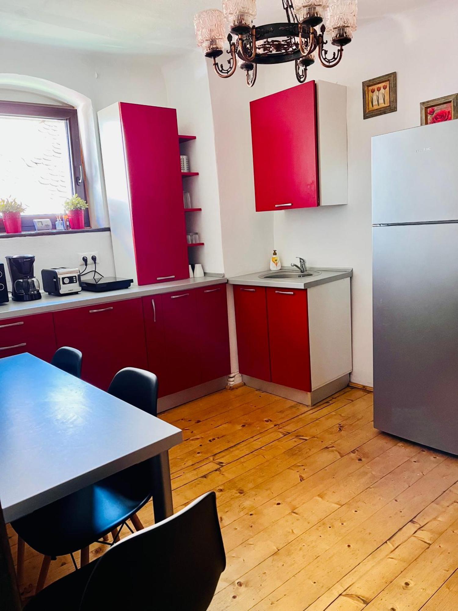 Ultracentral Medieval Apartment Сибиу Екстериор снимка